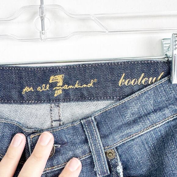 7 For All Mankind Medallion Pocket Bootcut Jeans Women’s Size 26 Embellished - Picture 4 of 12